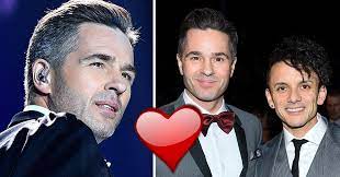 Peter will be releasing new music on 13 august 2021. Peter Joback Om Relationen Med Maken Oscar Hant