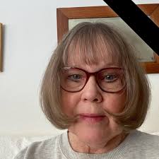 Twas the night before Christmas... 🎄