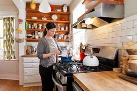 how to clean your kitchen countertop