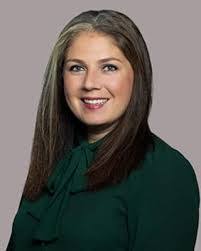 Sarah Stanton's Instagram, Twitter & Facebook