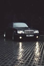Mercedes Benz W124 Oldclassic Mercedes Benz Cars Old Mercedes Mercedes W124