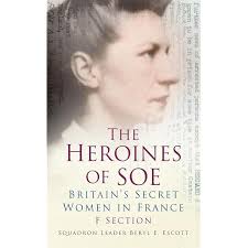 Heroines of the Soviet Union 1941–45 (Elite, 90): Sakaida, Henry, Hook,  Christa: 9781841765983: Amazon.com: Books