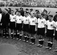 Damit zog deutschland in der ewigen bestenliste mit italien gleich, die ebenfalls vier mal triumphierten. Deutschland Zum Vierten Mal Fussball Weltmeister Bilder Fotos Welt