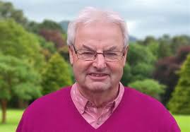 Get ready for the end of an era.... Join Duncan Warren one last time before  he hangs up those breakfast headphones! And as it's last show, he'll  officially kick off the Goldmine