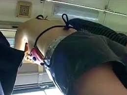 Manoseada En Un Bus Minifalda - Porno @ TeatroPorno.com