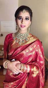 Best Makeup Artist In Mumbai Indian Bridal Photos Indian Bridal Sarees Engagement Saree