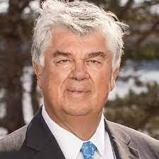 Dave Labbe's Instagram, Twitter & Facebook