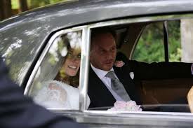 The wedding of geri halliwell and christian horner at st mary's church in the woburn abbey estate featuring: Geri Halliwell And Christian Horner S Wedding Arabia Weddings