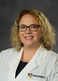 Laura Boomer's Instagram, Twitter & Facebook