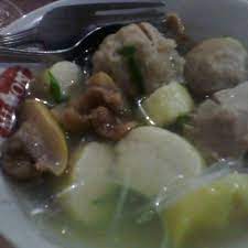 Scopri ricette, idee per la casa, consigli di stile e altre idee da provare. Bakso Kikil Winong Truk Makanan Di Nganjuk