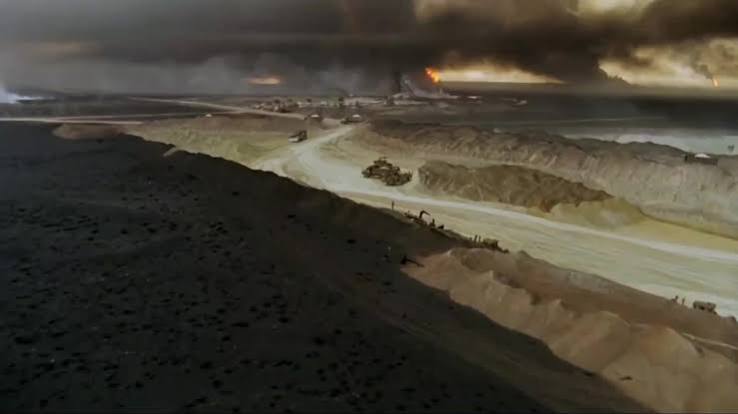 Lessons in Darkness (1992) — 90s Oilfield & Caterpillar Equipment