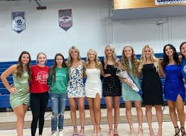 Swipe to see what my senior hoco weeks been like:))))) #chsmorethanjustagame