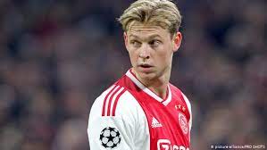 Frenkie de jong (born 12 may 1997) is a dutch professional footballer who plays as a midfielder for spanish club barcelona and the netherlands national team. Ø¨Ø¹Ø¯ ØµÙÙ‚Ø© Ø¯ÙŠ ÙŠÙˆÙ†Øº Ø¨Ø±Ø´Ù„ÙˆÙ†Ø© Ù…ØªÙˆØ¬Ø³ Ù…Ù† Ø±Ø¯Ø© ÙØ¹Ù„ Ø³Ø§Ù† Ø¬ÙŠØ±Ù…Ø§Ù† Ø±ÙŠØ§Ø¶Ø© ØªÙ‚Ø§Ø±ÙŠØ± ÙˆØªØ­Ù„ÙŠÙ„Ø§Øª Ù„Ø£Ù‡Ù… Ø§Ù„Ø£Ø­Ø¯Ø§Ø« Ø§Ù„Ø±ÙŠØ§Ø¶ÙŠØ© Ù…Ù† Dw Ø¹Ø±Ø¨ÙŠØ© Dw 24 01 2019