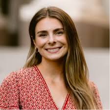 Excited to announce I have accepted an internship with Bain & Company for  next summer 2024 in their Dallas, TX office! Thank you to all who helped me  get to this point,