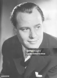 59 Fred Grimm Photos & High Res Pictures