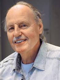 Mit «bäumigem» Kunst-Bouquet