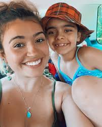 Unofficial: Camila Alves