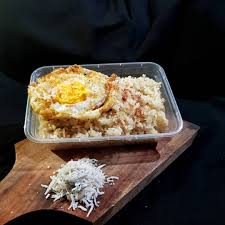  Warung Dodi Di Instagram Nasi Goreng Ikan Asin Di 2020 Nasi Goreng Nasi Menggoreng