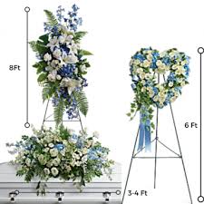 We have a substantial choice of funeral flower casket sprays differing in size, style and rate. La Mirada Florist La Mirada Ca Flower Shop Funeral Flowers For Less