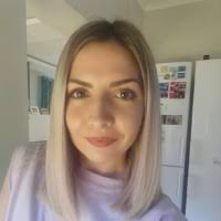 1200+ "Lucaci" profiles