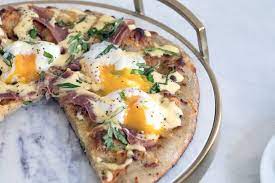 Eggs Benedict Pizza Recipe Eggs Benedict Egg Recipes How To Cook Eggs