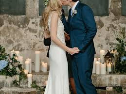 Maybe you would like to learn more about one of these? The Prettiest Ways To Decorate Your Wedding With Candles