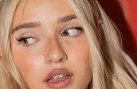 HoneyPuu | Dopple.ai