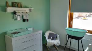 8 Ideeen Over Babykamer Mintgroen Met Grijs En Sterren Box Wit Met Grijs Zilver Dirk Draak Mintgroen Babykamer Drake