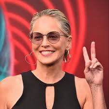 Amore o amicizia per la bella Sharon Stone con giornalista e attivista  lucano?
