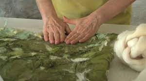 Alles was wir dafür brauchen sind wolle, nadel, faden und nicht zu vergessen, diese kostenlose anleitung. Filzen Youtube