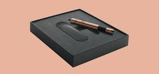 He was created in 1999 and is depicted in a series of flash games created by tom fulp. Lamy Pico Lx Rosegold Set