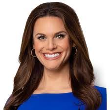 Alex Denis's Instagram, Twitter & Facebook