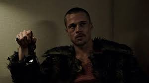 It's been 20 years since the release of 1999's fight club, and brad pitt's fighting physique remains an extremely lofty fitness goal for men the world over. The Coat Of Fur Of Tyler Durden Brad Pitt In Fight Club Spotern