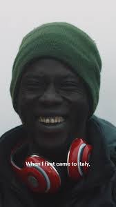 Edward Steed's Instagram, Twitter & Facebook