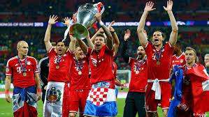 I know they are his friends but i can't imagine cristiano ronaldo coming off the pitch for. Highlights From The Champions League Final All Media Content Dw 26 05 2013