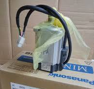 Panasonic MHMD042G1U AC Servo Motor 1PC New Expedited Shipping