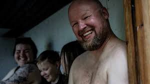 Reno-kissan karkumatka yllätti: matkasi auton pohjassa lähes 600 kilometriä 