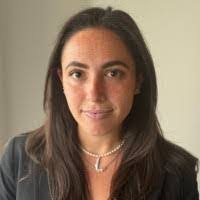 Danielle Silverman's Instagram, Twitter & Facebook