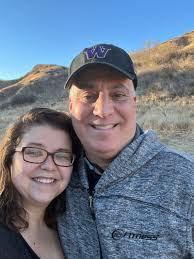 Kelly Brazell's Instagram, Twitter & Facebook