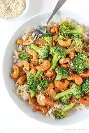 Broccoli Cashew Stir Fry Oil Free The Garden Grazer Recipe Healthy Dinner Healthy Recipes Salad Recipes Healthy Vegetarian