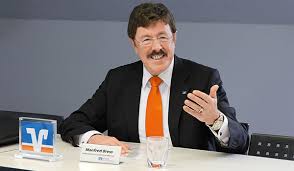 Find swift code / bic (bank identifier code) of bank branches in germany along with address, branch code and other details associated with the bank. Manfred Bress Geht In Den Ruhestand Vr Bank Main Kinzig Budingen Eg