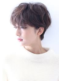 大人のかっこいいショートパーマ 髪型 ヘアスタイル ヘアカタログ ビューティーナビ ショート パーマ パーマ ヘアスタイル