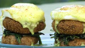 With delicious crab cakes like this, it lives up to the hype. Island Taro And Crab Cake Benedict Recipes For Club Resort Chef