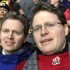 Serena Robyn Francis (@RobynSerena)