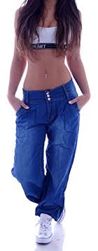 So profitieren große, auch etwas kräftigere, frauen von dem speziellen schnitt ebenso wie kleine, schlanke frauen. Baggy Jeans Test Vergleich 2021 7 Beste Jeanshosen