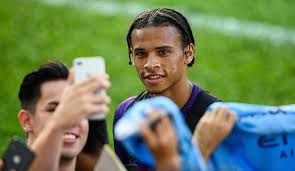Leroy aziz sané (german pronunciation: Fc Bayern Munchen Anzeichen Fur Wechsel Von Leroy Sane Zum Fcb Verdichten Sich
