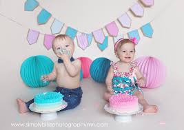 First Birthday Birthday Party Ideas For 1 Year Old Boy Twins Cake Smash Boy Girl Twins One Year Old Twins Photography Twin Cake Smash Twins Cake Boy Girl Twins