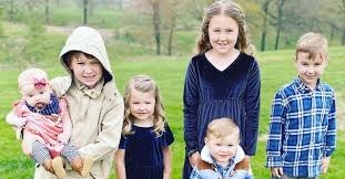 Duggar, the oldest son of michelle and jim bob duggar, whose family was the subject of the tlc show 19 kids and counting, faces. Josh And Anna Duggar S Kids A Guide To The Eldest Son S Growing Brood