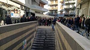 The station was inaugurated, along with the others between valle aurelia and battistini, on 1 january 2000. Metro A Riapre La Stazione Baldo Degli Ubaldi Via Libera A Sei Scale Mobili Su Dodici