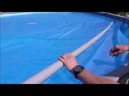 Pool Solarfolie Aufwickeln Ganz Einfach Solarplane Intex Bestway Solar Plane Youtube In 2020 Pool Solar Pool Ideen